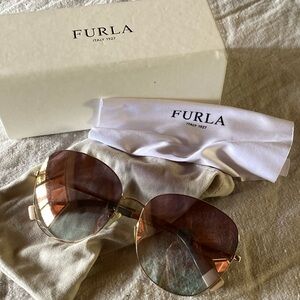 NIB Furla Pink Mirrored Aviator Sunglasses